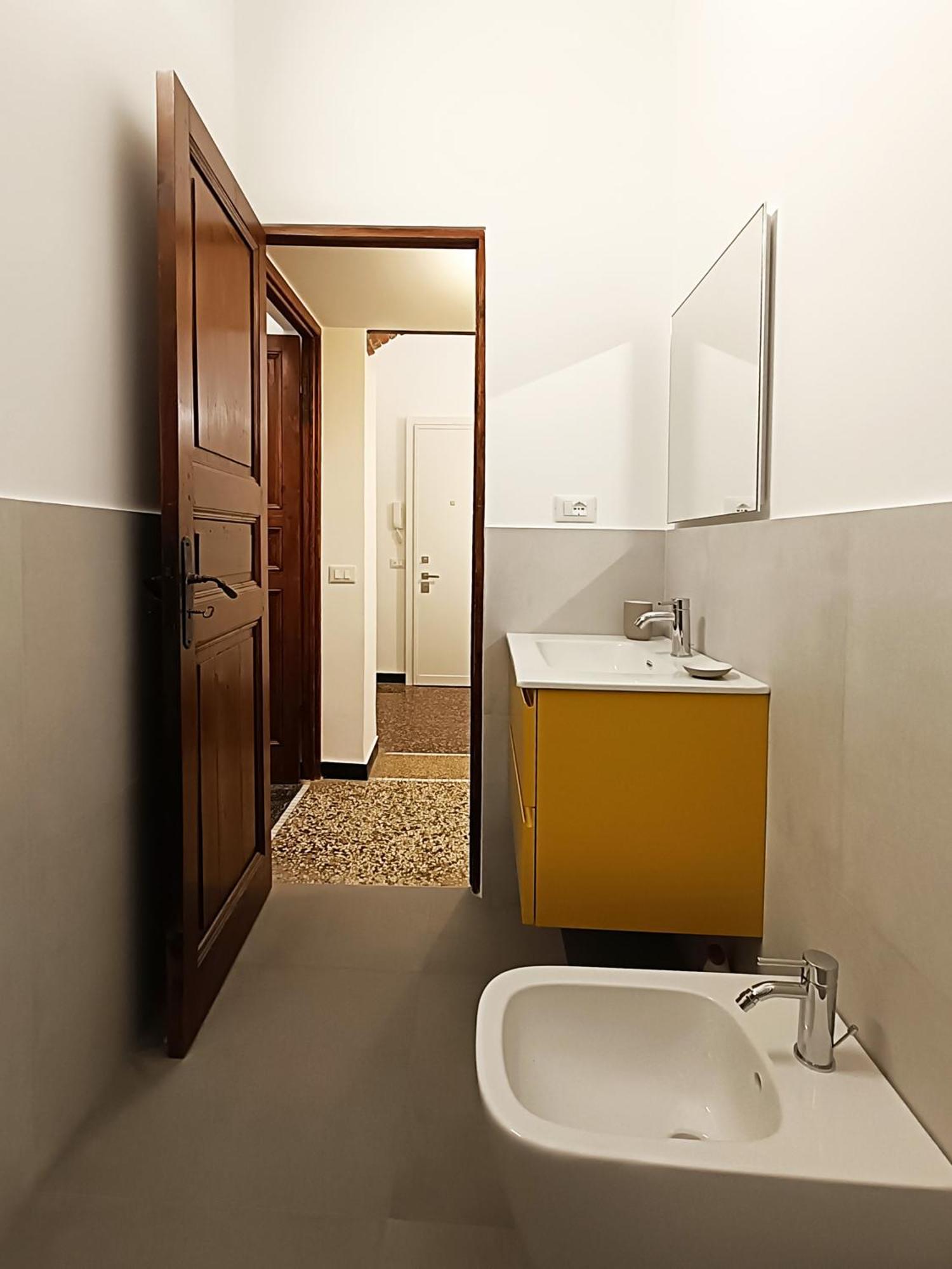 Ravecca Corner Centro Citta' Apartment Genoa Bagian luar foto